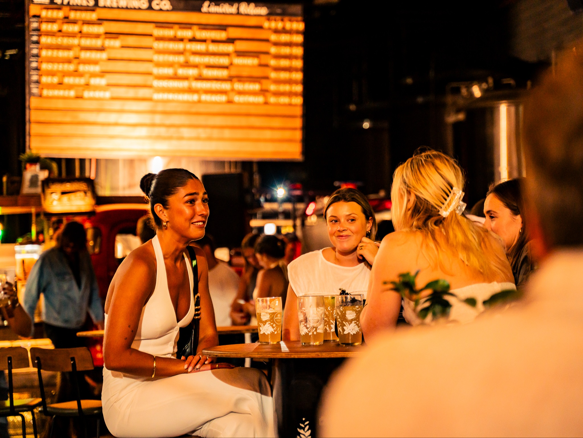 4 Pines Truck Bar - Let Us Choose Your Spot