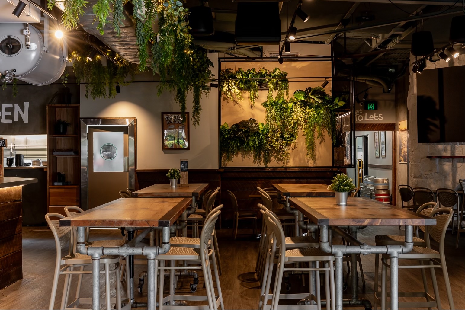 Beach Road By 4 Pines - Noosa